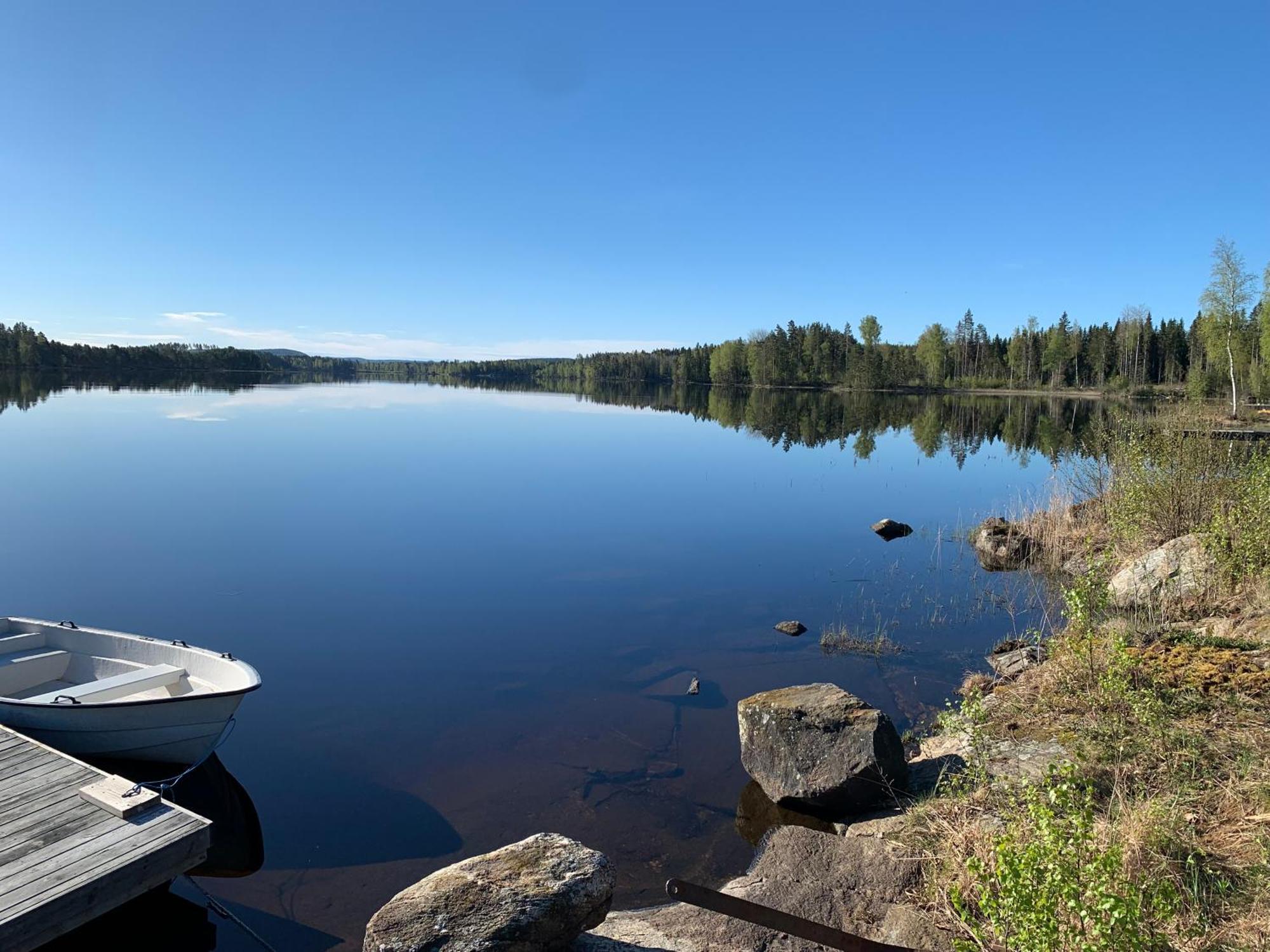 Cozy Cottage By The Lake, Charlottenberg Åmotfors Exterior foto